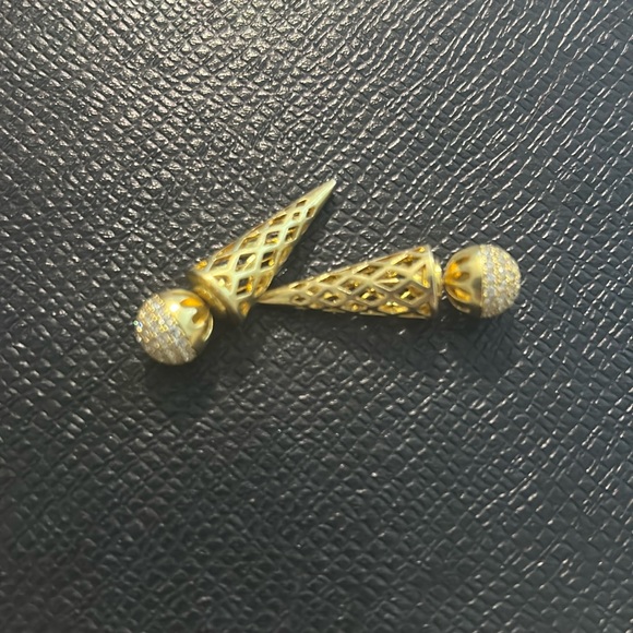 LUXE nOir Jewelry Retail $129 Gold Crystal Cone Earrings if you know you know! - Picture 2 of 2